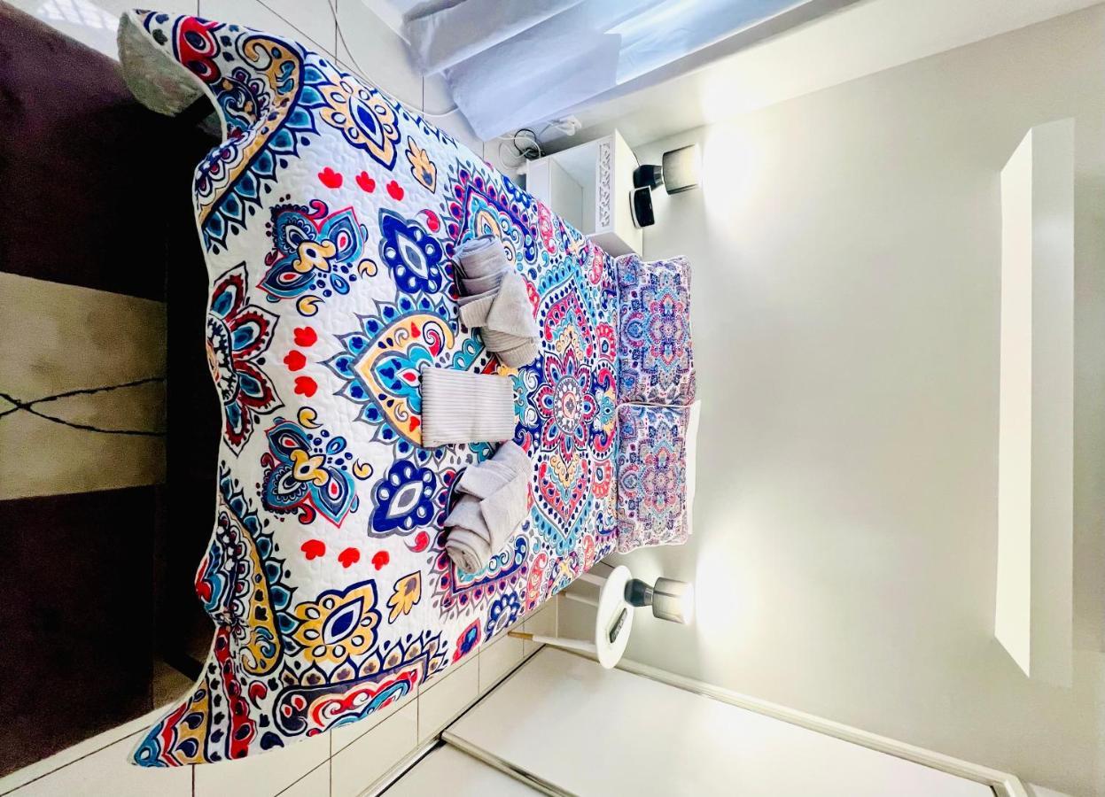 Manhattan B&B Guest Rooms 노스 레이크스 외부 사진
